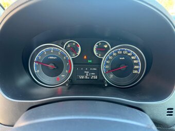 Suzuki SX4 - 11