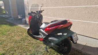 Yamaha X Max 125 - 11