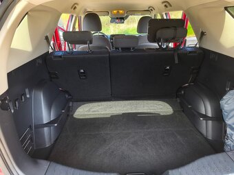 Ssangyong Tivoli Grand - 11