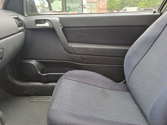 Opel Astra - 11