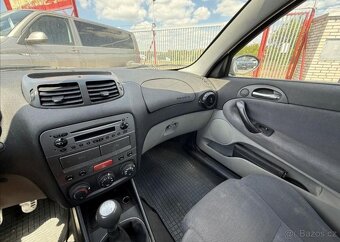 Alfa Romeo 147 1,9 JTD nafta manuál 85 kw - 11