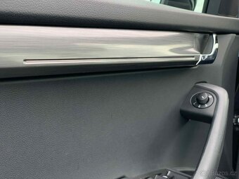 Škoda Octavia 3 Facelift 2.0 TDi 135 kW/DSG/4X4/Style/Tažné - 11
