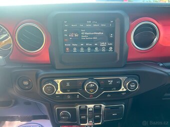 Jeep Wrangler Unlimited Rubicon 2021 - 11