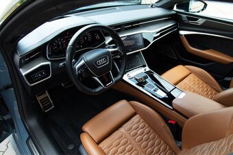 Audi RS7 4.0TFSI Quattro Individual/Matrix/HUD/360/Valcona - 11