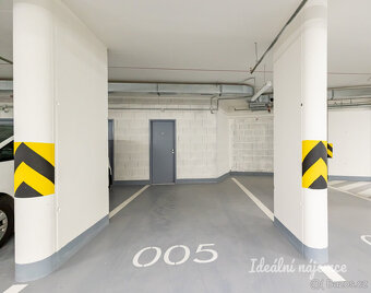 Pronájem bytu 1+kk, Výstavní, Háje, 21900 Kč/měs, 32 m2 - 11