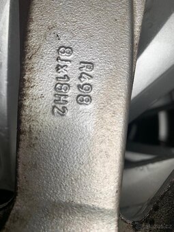 Sada alu kol, r18 - 225/40 - 11