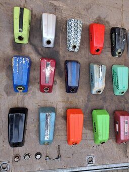 Nádrže na moped Babetta 210, 215, 225 - 11