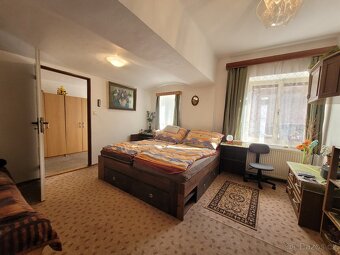 Prodej rodinného domu 400 m², pozemek 1 054 m² Moravany - 11