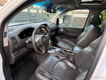 Nissan Navara 3.0 Dci V6  170kw, 4x4, automat, kůže, - 11