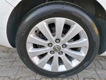 Opel Astra J 1,7cdti 81kw 2013,plny servis Opel bez investic - 11