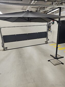 Zahradní slunečník šedý 250cm x 250cm nový - 11