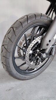 Moto Guzzi V85 - Strada - 11