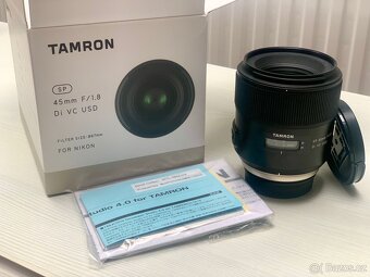 NIKON D810 - 29.926 závěrek, plus objektiv Tamron 45mm - 11