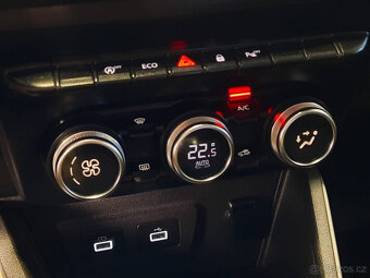 Dacia Duster 1,0 TCe LPG Prestige - 11