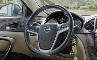 Opel Insignia 2.0 CDTI 2011 - 11