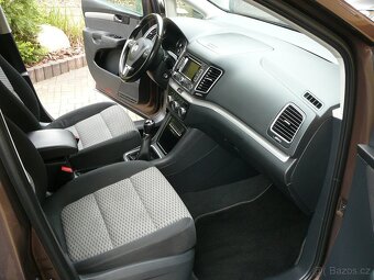 VW SHARAN 2.0 TDI 103KW NAVI WEBASTO OPCPARK ALU SERVISKA - 11