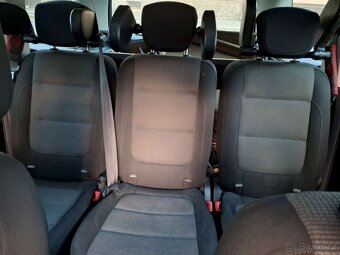 Volkswagen Sharan Higline – rok 2011 – stav tach. 270 000 + - 11
