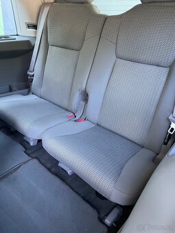 Jeep commander 3,0 crd 195 tis - 11