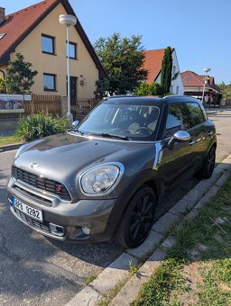 Mini Cooper S Countryman - 11