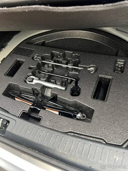 Toyota Corolla Sedan 1.5 VVT-i, 92 kW, 2025, 1. majitel, DPH - 11