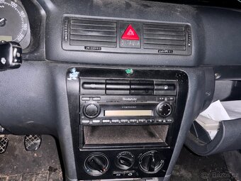 Škoda Octavia 1 (náhradní díly) - 11