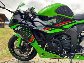 Kawasaki ZX6R 2024 - 11