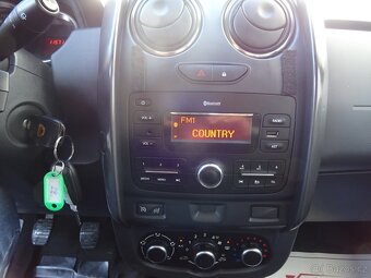Dacia Duster 1.6i,84kW,1majČR,S.kni,klima - 11