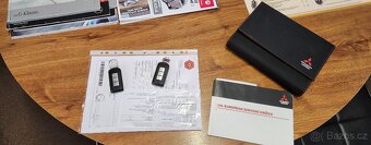 Mitsubishi Outlander, 2.0iMIVECAUTOMAT4x41ČR7míst - 11