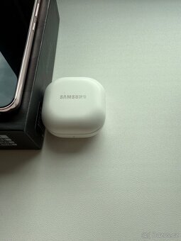 Samsung Galaxy S22 128 GB Pink Gold + Samsung Buds2 + kryt - 11