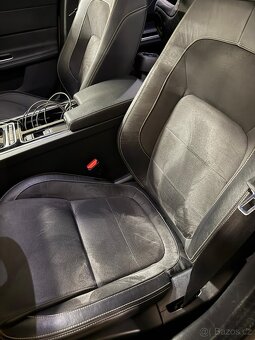 Jaguar XFS 30d sportbrake - 11