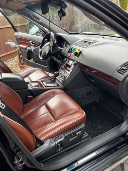 Volvo XC90, 2,4 D,147 kw, 7mís,2011, koupeno v ČR, EXECUTIVE - 11