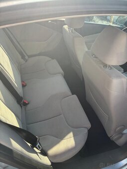 Passat B6 1.6 FSI 85kw - 11