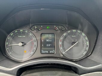 Škoda octavia 2.0tdi 103kw - 11
