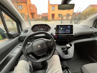 Peugeot Rifter - 11