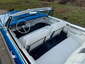Cadillac DeVille Convertible 1965 - 11