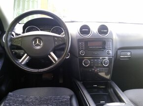 Mercedes-Benz Třídy M, ML 320 CDI 165kW - 11