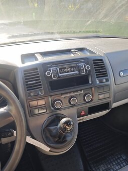 VW Transporter 2015 2.0 TDI L2H3 - 11