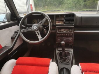 Lancia Delta 1.6 i HF Turbo - 11