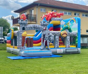 Skákací hrad Pevnost - 11