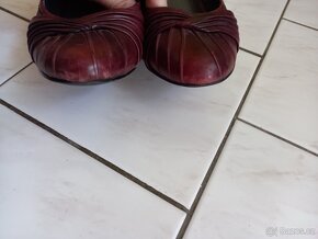 Vínové lodičky Tamaris vel.37 - 11