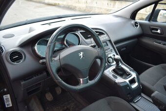Peugeot 5008 1.6 HDi/PANORAMA/MANUÁL/2009/ - 11