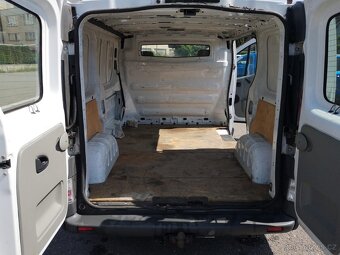 OPEL Vivaro  F7 - 11