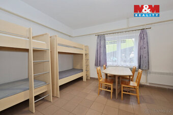 Prodej výrobního objektu v Malči - 11