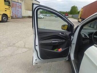 Ford Kuga , r.v. 2015, 4x4 - 11
