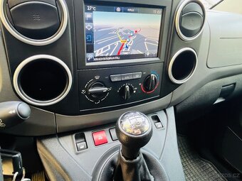 PEUGEOT PARTNER HDi 1.6 TEPEE PUVOD ČR 5 MÍST TAŽNÉ NAVIGACE - 11