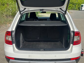 Škoda Octavia III  Combi Scout 2,0TDI ČR 135kW DSG 4x4 - 11