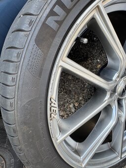 Alu kola AEZ 5x112 r18 et40 J8 +podložky 1500Kč - 11