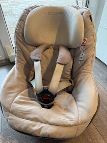 Sada základna Maxi Cosi + 2 autosedačky - 11