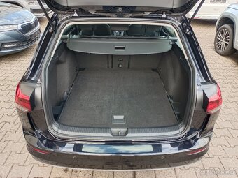 VW Golf 8 Variant Style 2.0TDI 110kW DSG - záruka Autodraft - 11