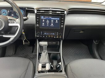 Hyundai Tucson 1.6 benzín 110kw. 1 majitel ČR. Rv.24. - 11